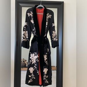 Rare Zara Floral Embroidered Kimono Duster size Small